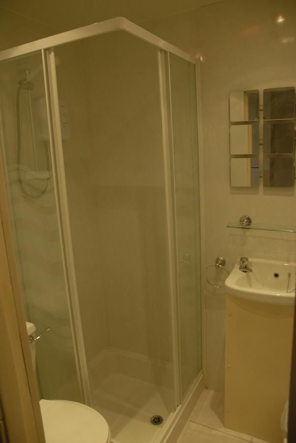 Hazelwood Group Hotel ブラックプール 部屋 写真